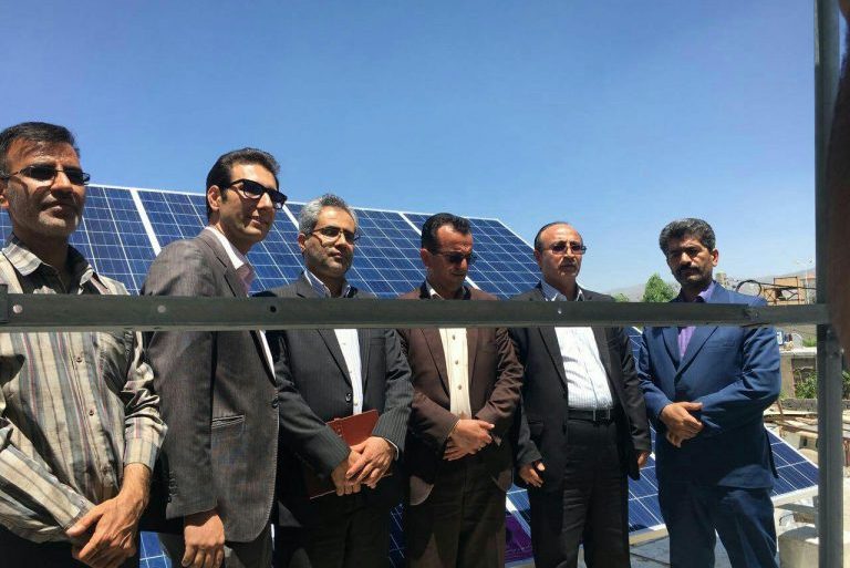 اولین نیروگاه خورشیدی متصل به شبکه در استان قزوین